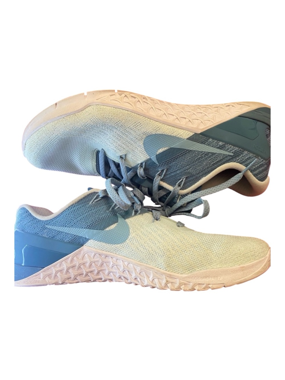 Nike Metcon 3 Women’s Pale Blue  Cross-Training Sneakers size 8.5 women